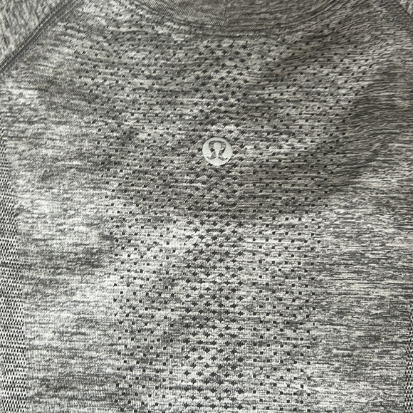 Lululemon swiftly tech 2.0 size 6 - Picture 4 of 4